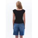 Siyah Pamuklu Bot Yaka Tişört